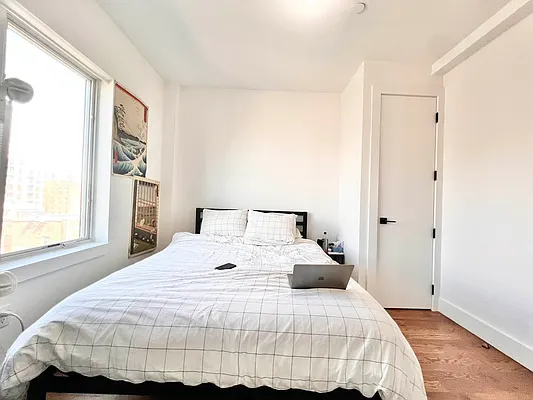 Rented by ERNY LLC | media 11