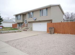 213 E Timothy St, Gillette, WY 82718