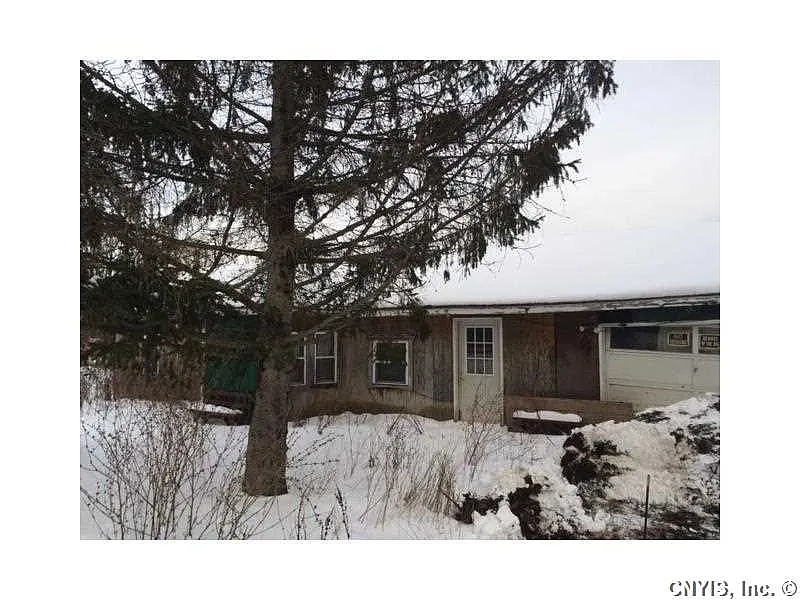 8442 44 Street Rte #3 photo 1