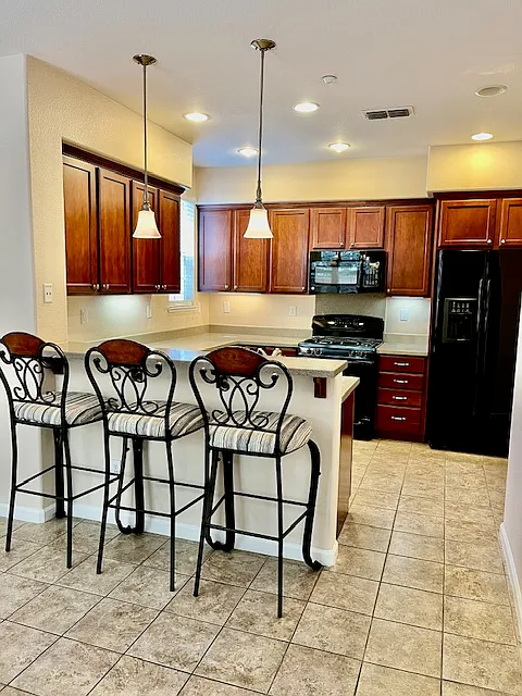 40 S Alonsa Ln photo 1