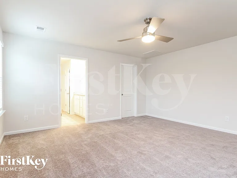 721 Ridgemoor Trl — Photo 7