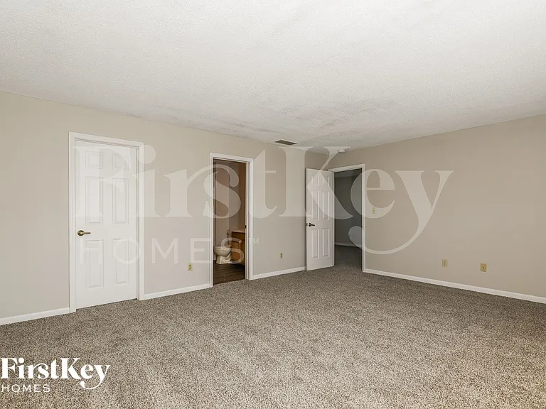 8813 Brassport Cir — Photo 10
