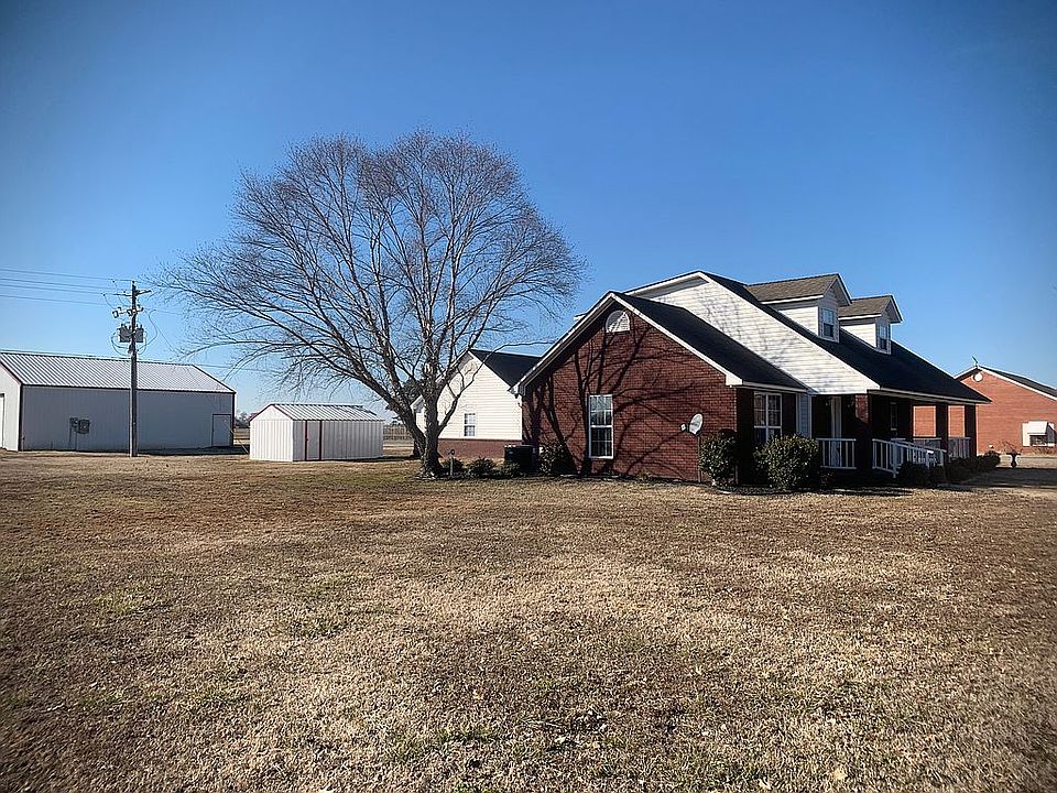 1st image of 919 Countryside Blvd
