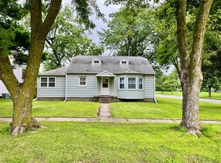 701 14th St, Dallas Center, IA 50063