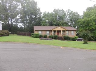 1908 Dix Cir, Birmingham, AL 35235