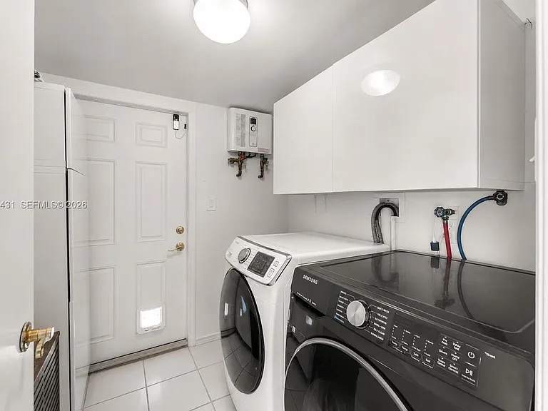7924 SW 50th Ct — Photo 27