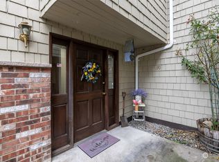 220 SW 200th St #170, Normandy Park, WA 98166