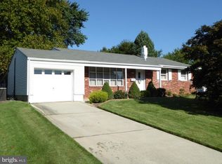 83 Hempstead Rd, Hamilton, NJ 08610