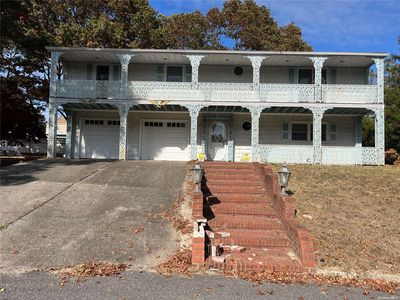 29 Patricia Lane, Patchogue, NY, 11772