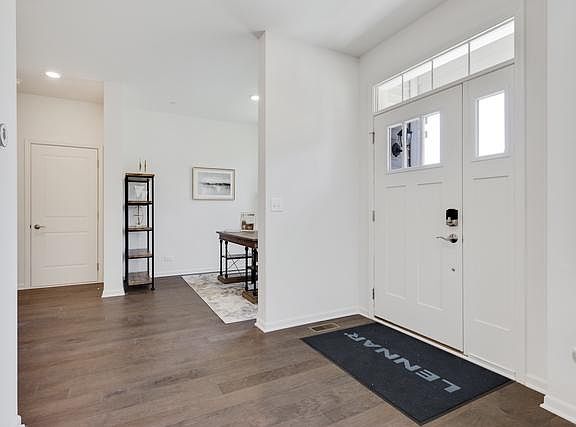 3rd image of 1660 Carlstedt Dr