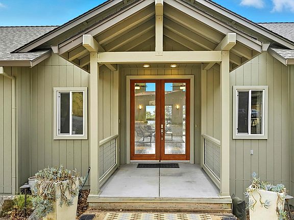 2nd image of 31000 Pine Mountain Road