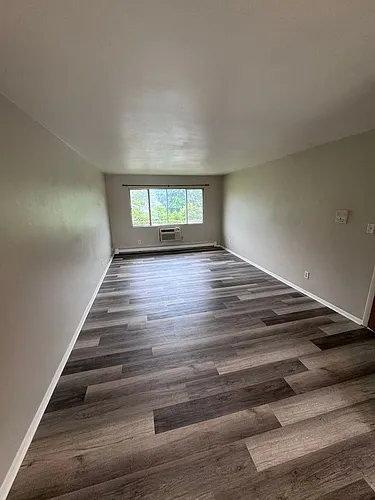 1735 15th Ave Photo 1