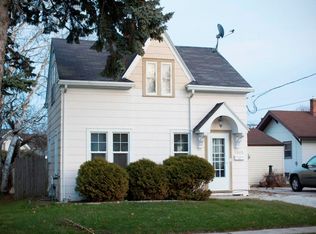 1005 N 12th St, Manitowoc, WI 54220