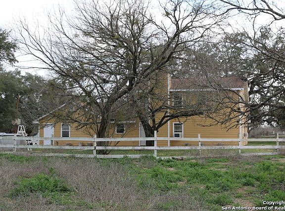 5th image of 970 River Oaks Dr