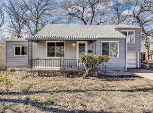 527 N Meridian Ave, Valley Center, KS 67147