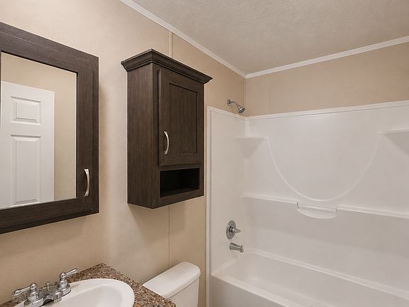 5th image of 89 E Manor St #89B