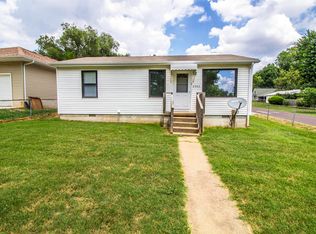 2903 W Lombard St, Springfield, MO 65802