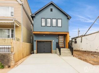 139 Madison Ave, Perth Amboy, NJ 08861