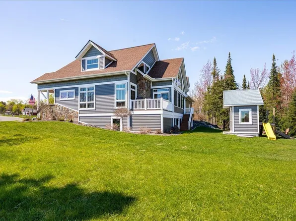 1305 Harbor Hills Dr, Two Harbors, MN 55616