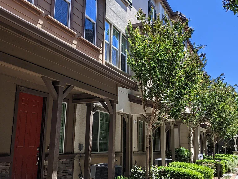 6767 S Mariposa Ln — Photo 1