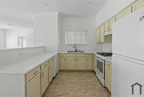 8725 W Flamingo Rd #132 — Photo 9
