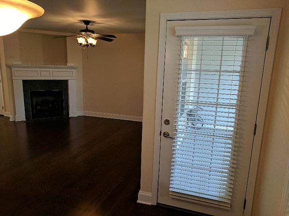 2nd image of 418 Old Grist Mill Blvd #418
