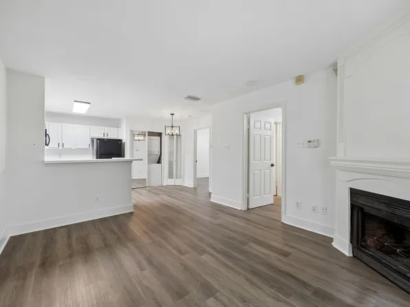 6108 Abrams Rd #410, Dallas, TX 75231