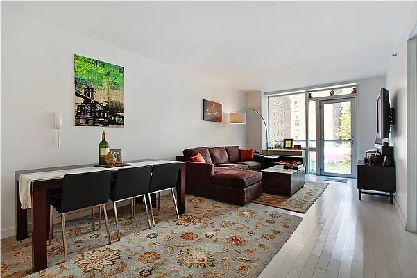 Rented by Corcoran | media 14