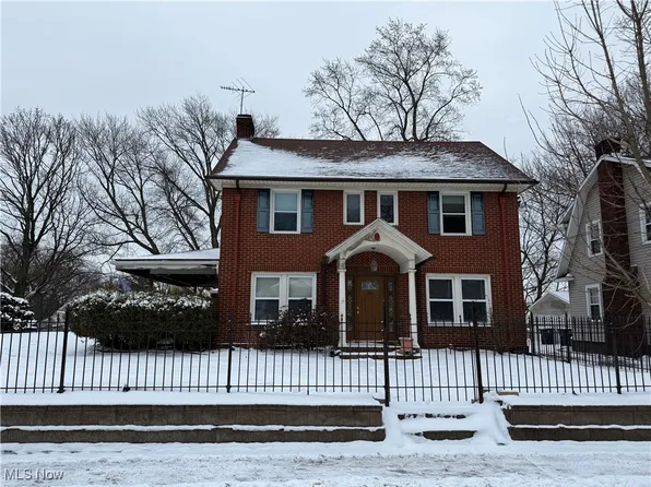 467 Aqueduct St, Akron, OH 44303