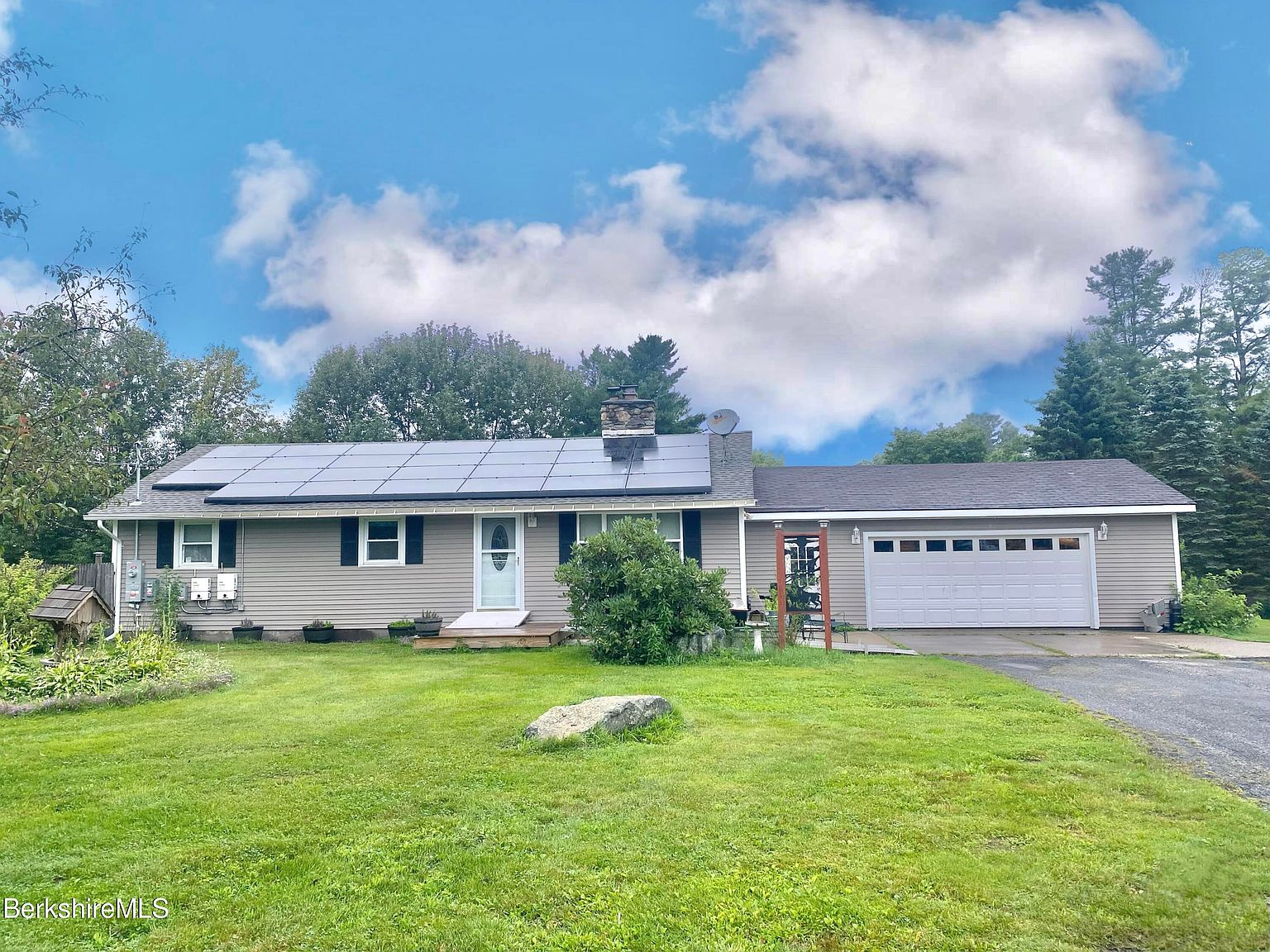 554 Main St, Becket, MA 01223 MLS 241355 Zillow