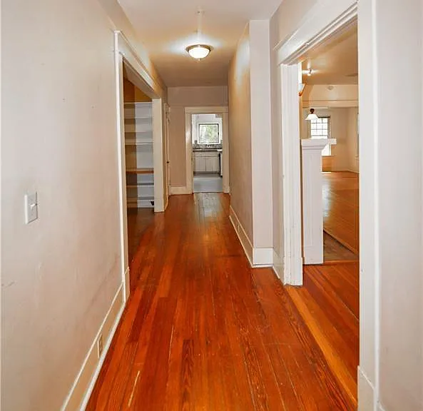 1305 Lorrain St — Photo 21