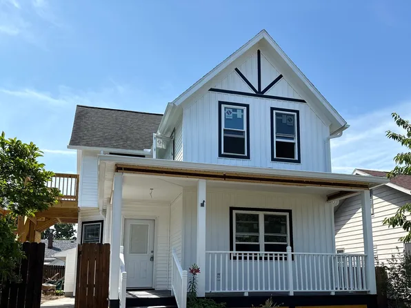 623 Tremont St #B, Michigan City, IN 46360