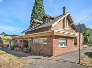 906 NE 24th Ave, Portland, OR 97232