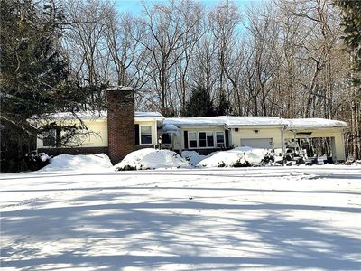 106 Bishop Hill Rd, Johnston, RI, 02919