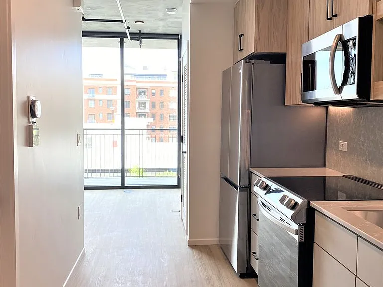 Secoya Apartments — Photo 40
