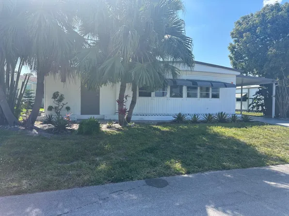 6445 Cypress Lane, Atlantis, FL 33462