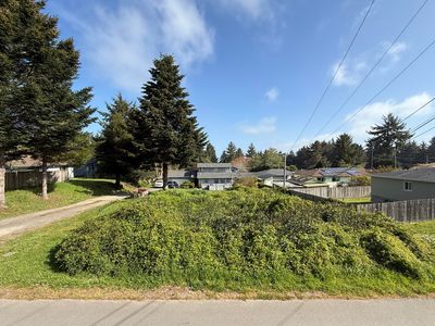 2495 Worthington Rd, Eureka, CA, 95503