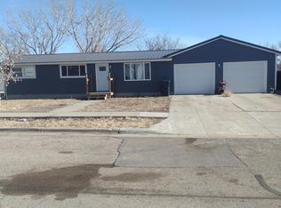 2006 Tiree Dr, Fort Pierre, SD 57532