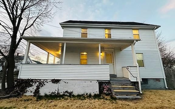 2nd image of 252 Greenwood St