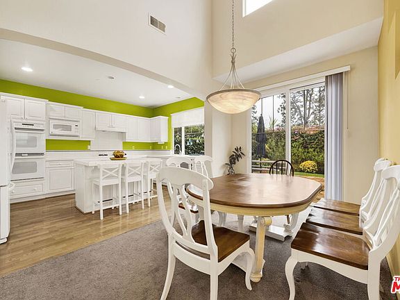4th image of 5308 Ballona Ln