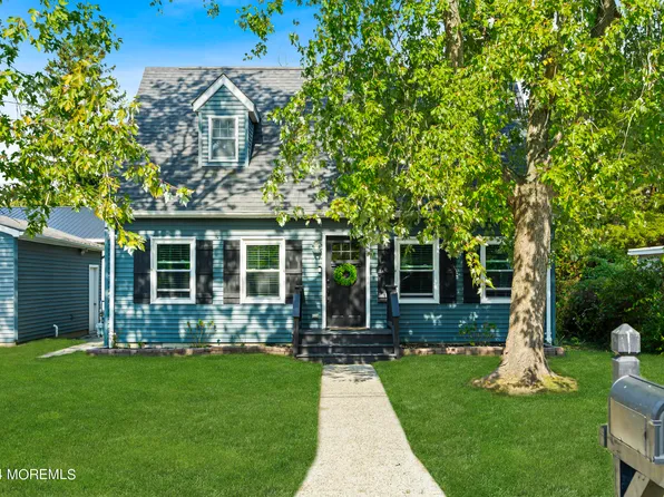 203 Otis Avenue, Tuckerton, NJ 08087