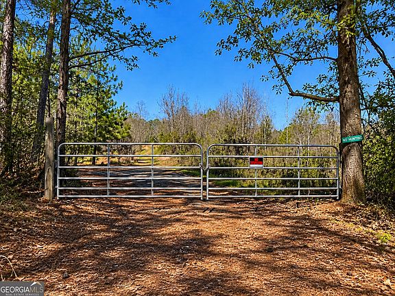 3rd image of Pobiddy Rd