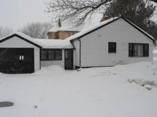 524 5th Ave E, Alexandria, MN 56308