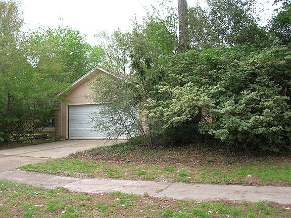 3rd image of 5226 Pine Cliff Dr