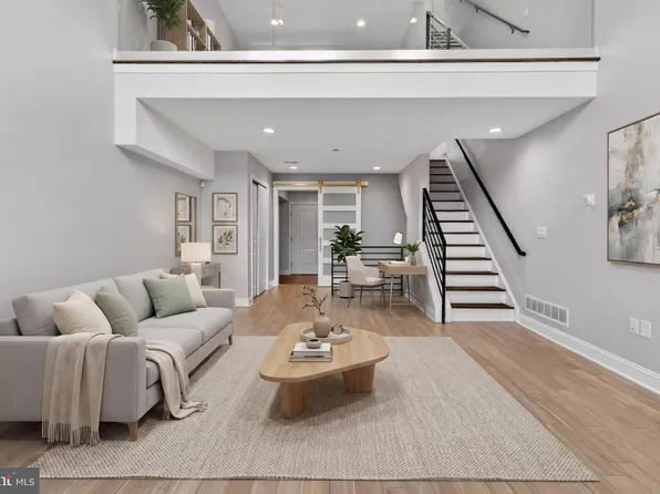 1602 N Bodine St, Philadelphia, PA 19122