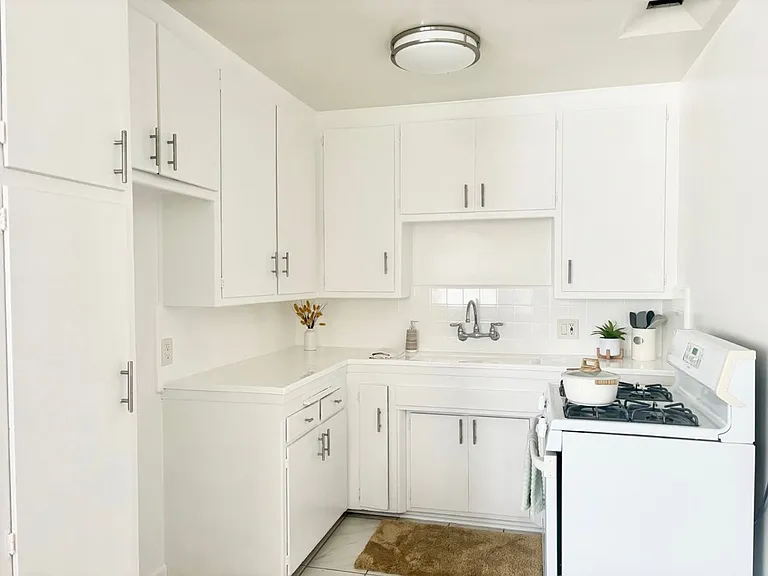 4014 Perlita Ave — Photo 18