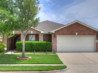 6719 Prairie Fire Rd, Arlington, TX 76002