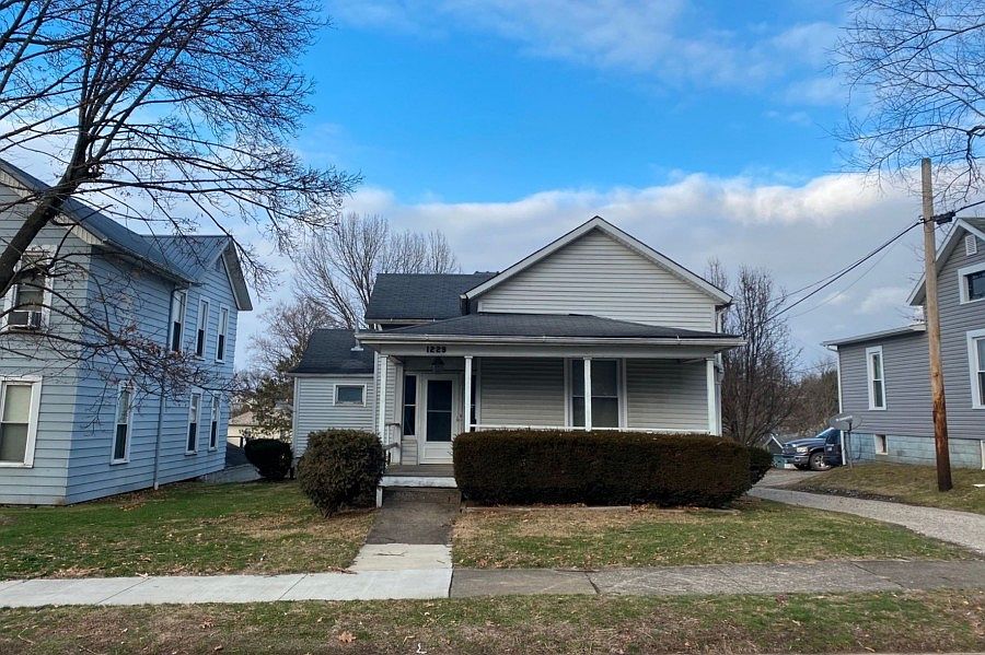 1st image of 1229 Beatty Ave