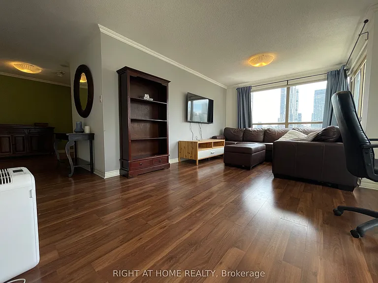 298 Jarvis St #1507 — Photo 16