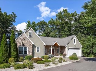 171 Cronin St, Bristol, CT 06010